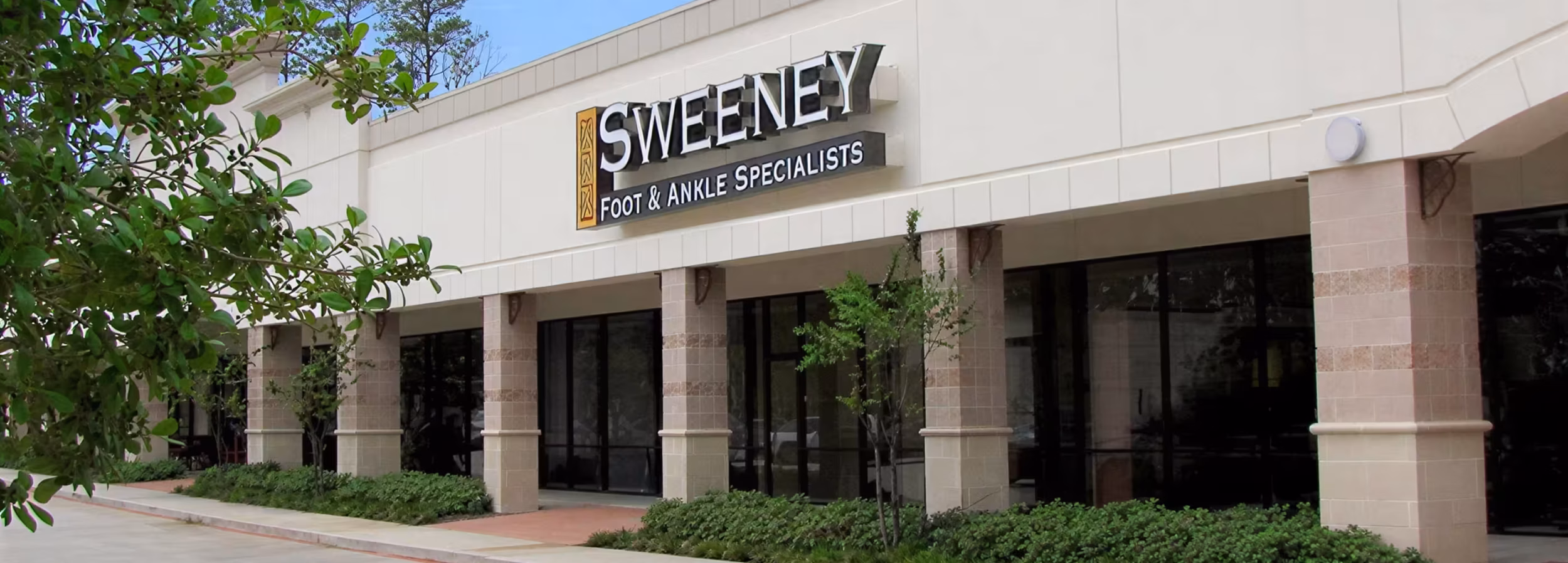 meet the team@2px_converted Welcome to Sweeney Foot & Ankle